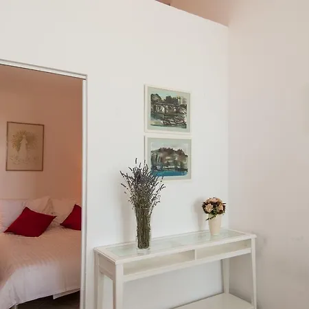 Daniel Apartman *